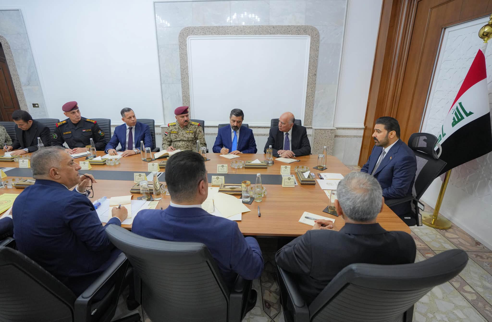 الزيدي يتعهد بعراق خال من أي وجود عسكري أجنبي وسلاح خارج إطار الدولة